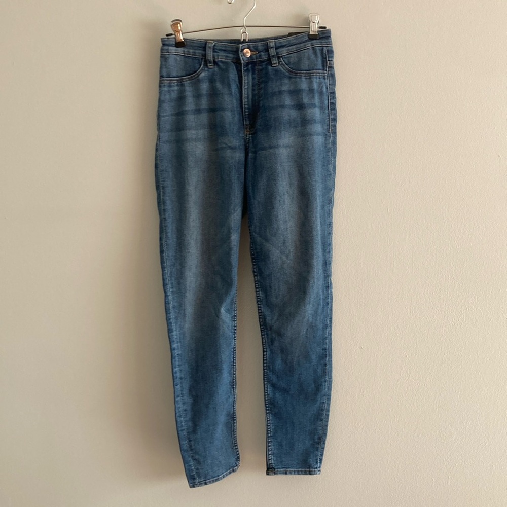 H&M Divided High Rise Skinny Light Wash Denim Sz 6